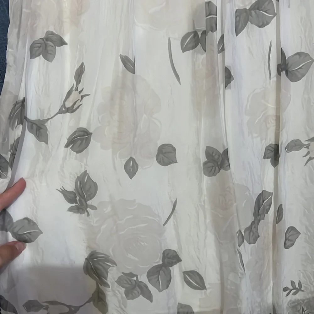 M made in Italy Silk and Viscose Floral Tank - Picture 4 of 11